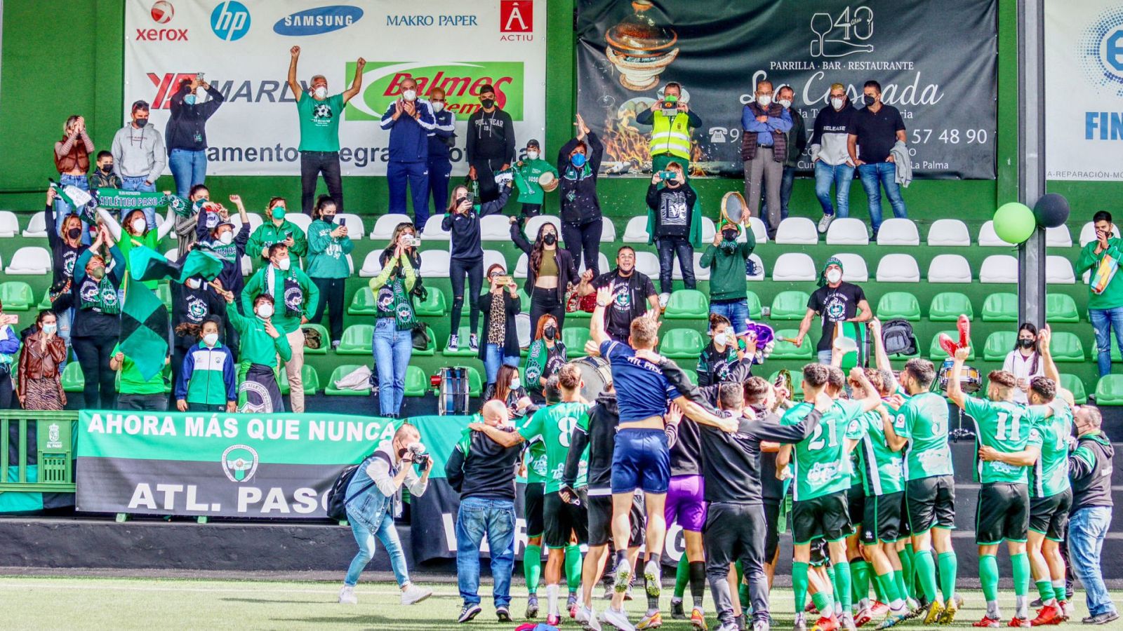 El fútbol vuelve a El Paso, en La Palma, 146 días después -- Ver ahora