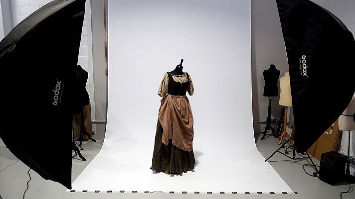 Telediario 2 - De España a Hollywood con trabajos de cine: "Damos la misma importancia a una producción de disney que a una belga"