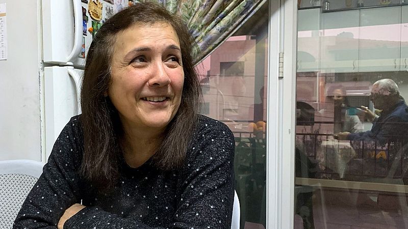 La cooperante española Juana Ruiz, en libertad condicional en su casa en Palestina
