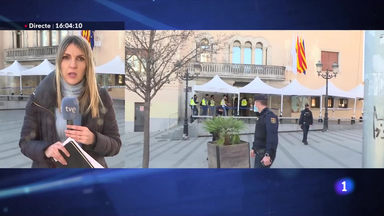 Almenys 5 detinguts a l'Ajuntament de Cornellà