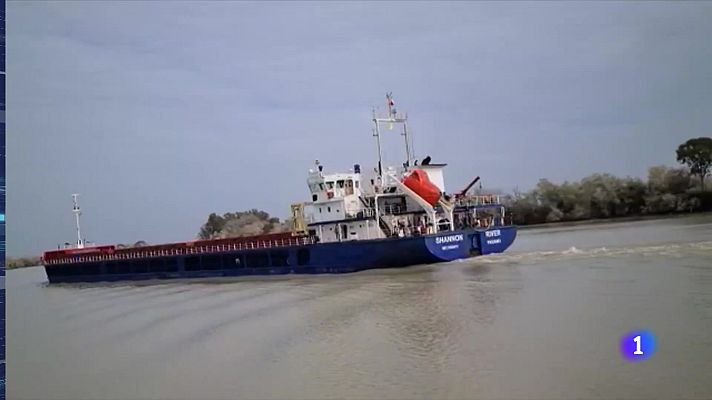 Telediario 2 - El Gobierno revoca la autorización de traslado de residuos tóxicos desde Montenegro al vertedero de Nerva