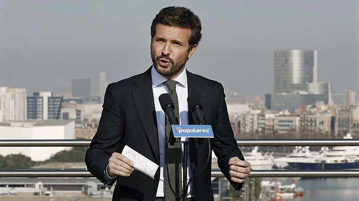 Casado respalda a Mañueco para un gobierno "estable" y "sin la espada de Damocles"