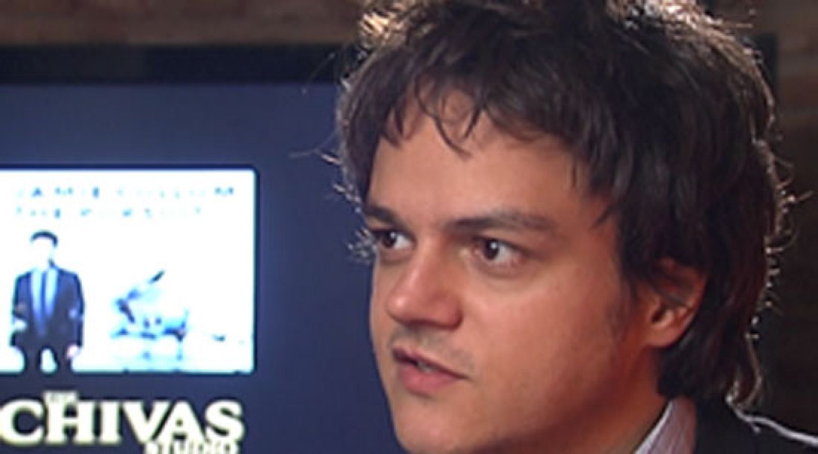  Tiene solo 30 años pero está considerado como uno de los mejores artistas británicos. Jamie Cullum se hizo famoso cantando versiones de jazz pero con un toque personal. Ahora llega a España para presentar su nuevo disco.