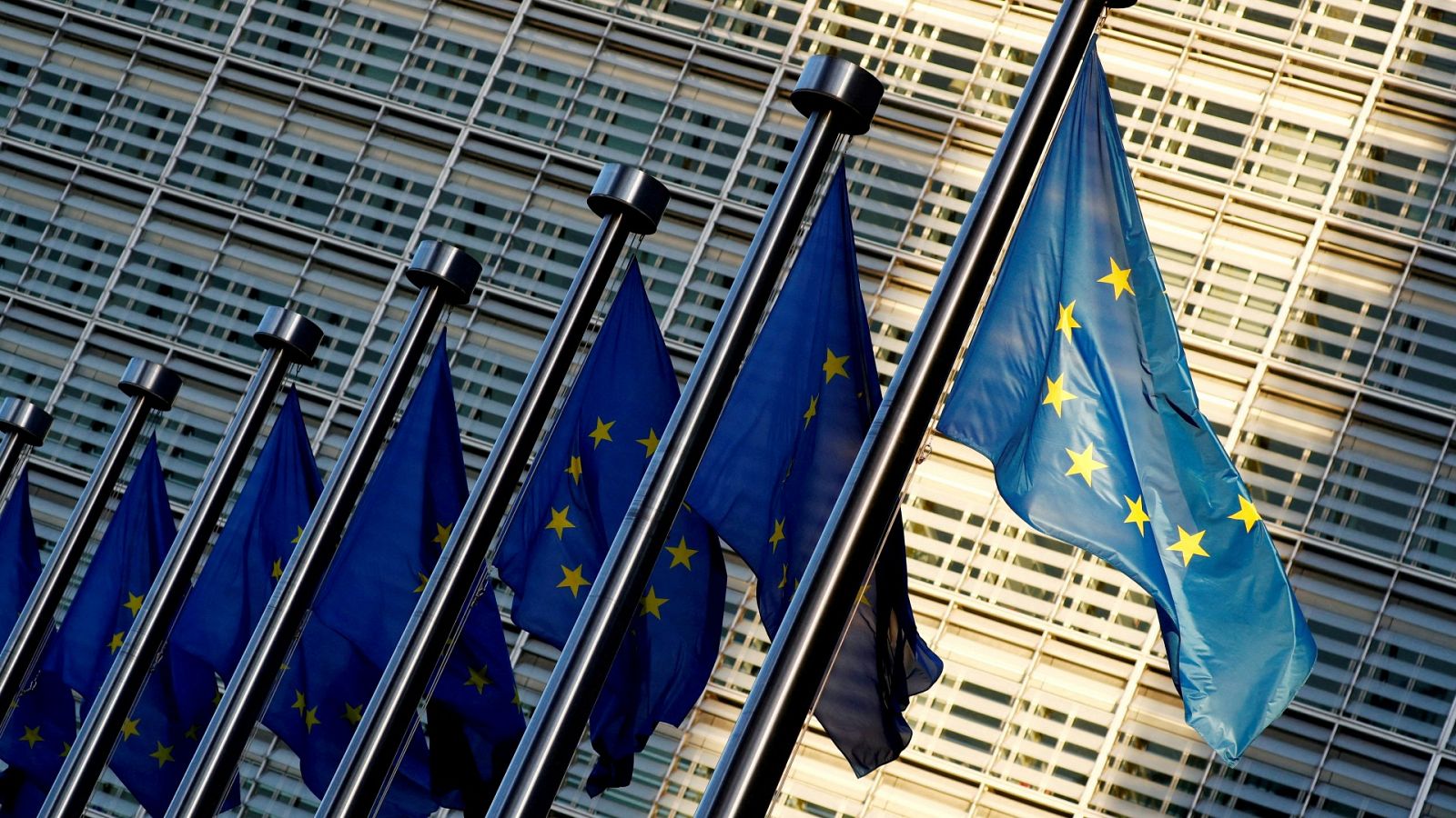 El Tribunal de la UE fallará sobre la condicionalidad de los fondos