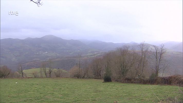 Intervalos de viento fuerte en el bajo Ebro, y en el litoral de Asturias y del norte de Galicia