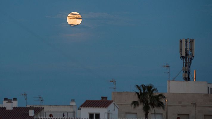 Tiempo anticiclónico, seco y soleado en la mayor parte de la península y en Baleares