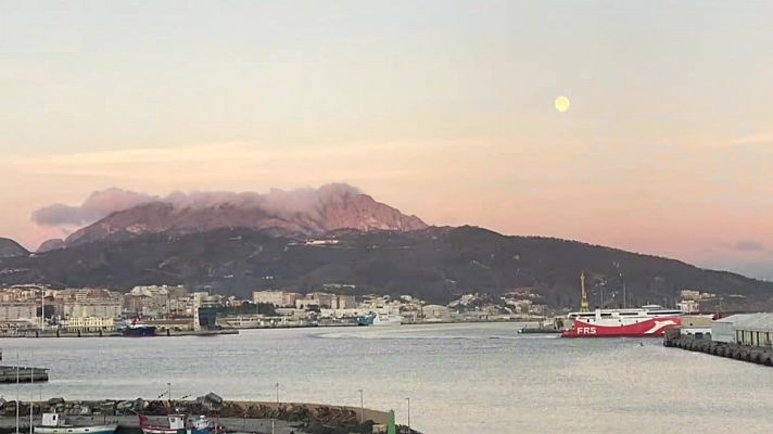 Intervalos de viento fuerte en el bajo Ebro