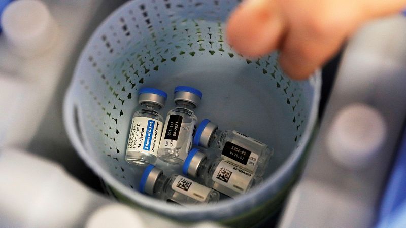 Caducan en España 900.000 dosis de la vacuna, un 0,6 % del total de administradas y donadas