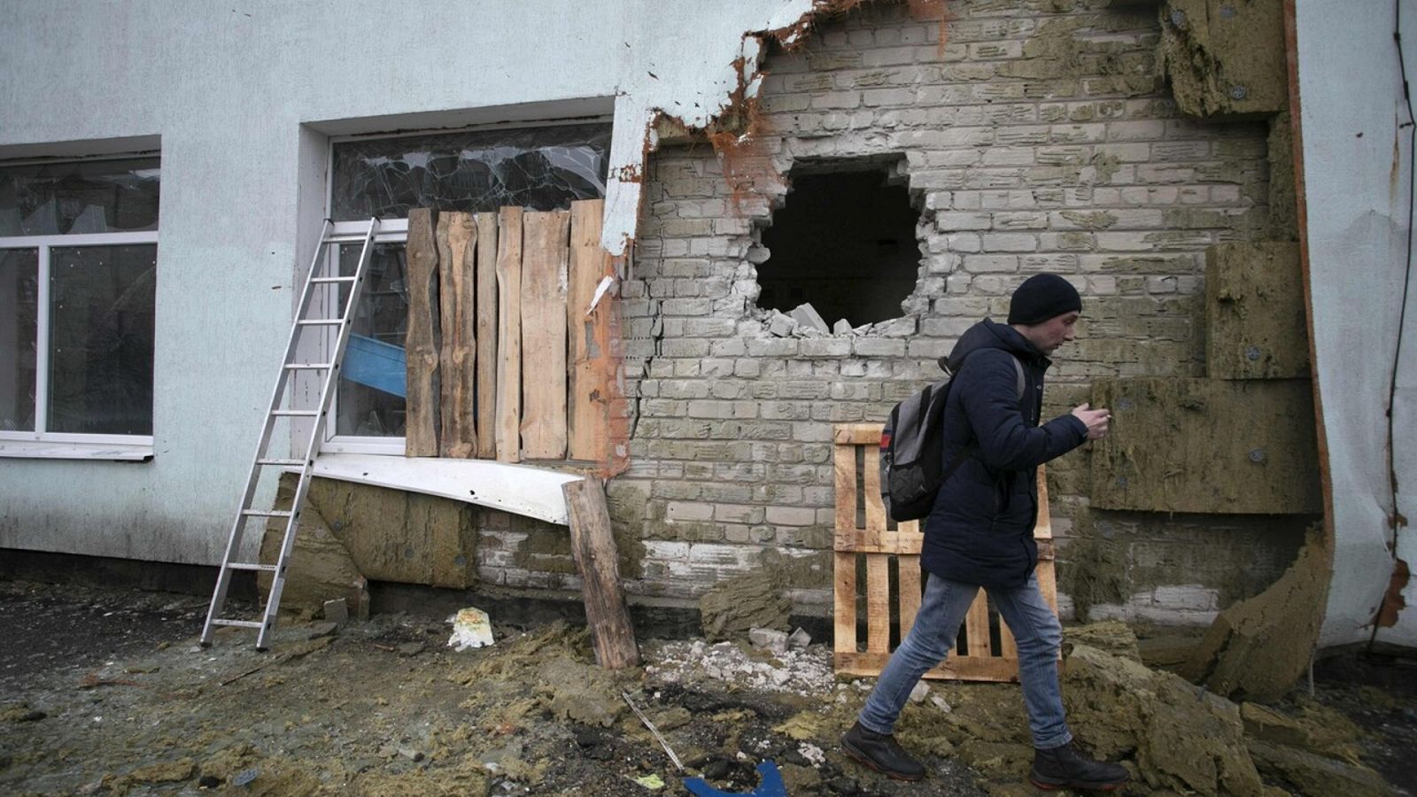 Crisis de Ucrania: Nuevos enfrentamientos entre fuerzas ucranianas y los secesionistas del Donbás - Ver ahora