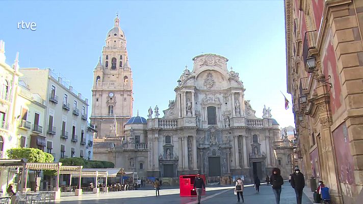 Intervalos de viento fuerte en el Ampurdán y los litorales gallego y cantábrico