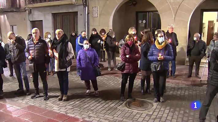 L'Informatiu - Tres dies de dol a Martorell per l'assassinat d'una veïna