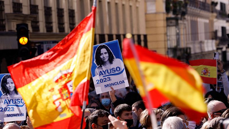 Simpatizantes de Ayuso piden la dimisión de Casado y Egea en Génova | Ver