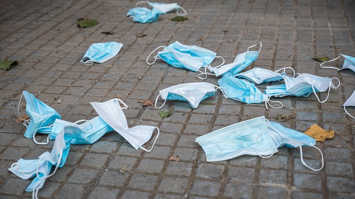 Telediario 1 - Millones de toneladas de residuos sanitarios por la pandemia