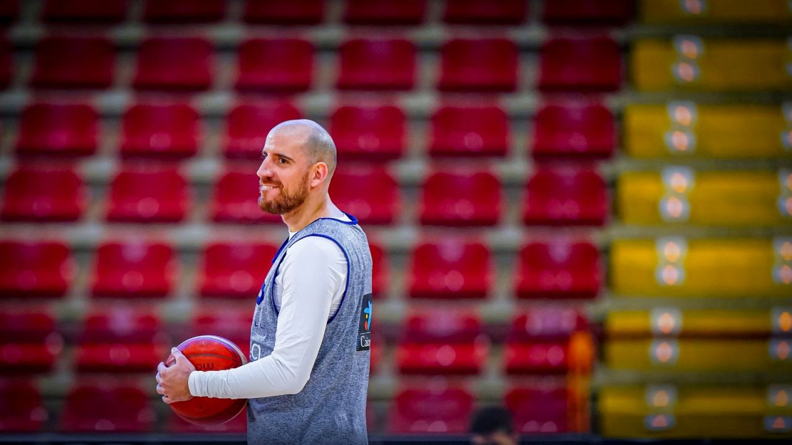 Quino Colom: "Representar a España es una responsabilidad" - Baloncesto en RTVE | Ver