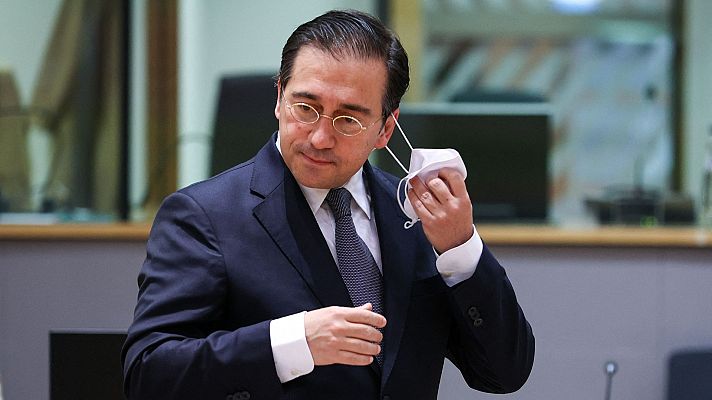 Informativo 24h - Albares advierte de sanciones "masivas" si Rusia usa la fuerza en Ucrania