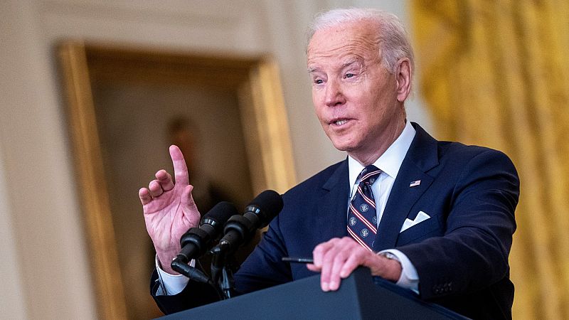 Biden anuncia ms sanciones y advierte a Rusia que "va a pagar un precio muy alto": "Es el principio de una invasin"