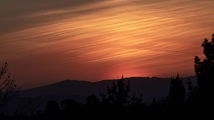 Cielos nubosos por la tarde y temperaturas máximas en descenso