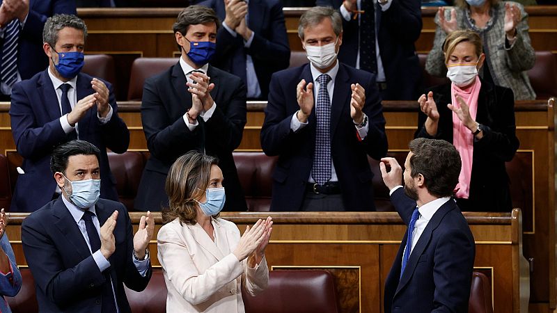 Casado se despide en el Congreso: "Entiendo la política desde el respeto al adversario y la entrega a los compañeros"