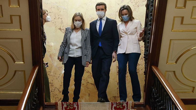 Los diputados del PP se despiden de Casado y reconocen su labor al frente del partido   