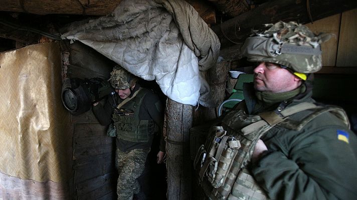 Telediario 1 - Máxima tensión en las trincheras del Donbás