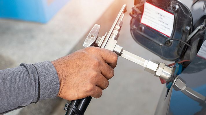 Telediario 1 - El precio del gas para coches se duplica en un año