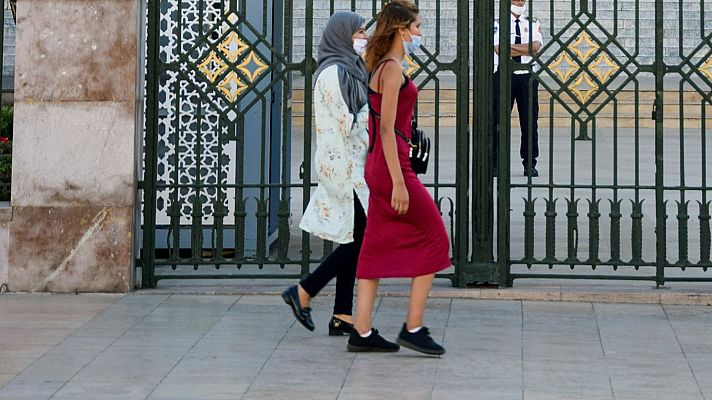 Telediario 2 - El #MeToo llega a las universidades de Marruecos: las alumnas denuncian el acoso sexual de sus profesores