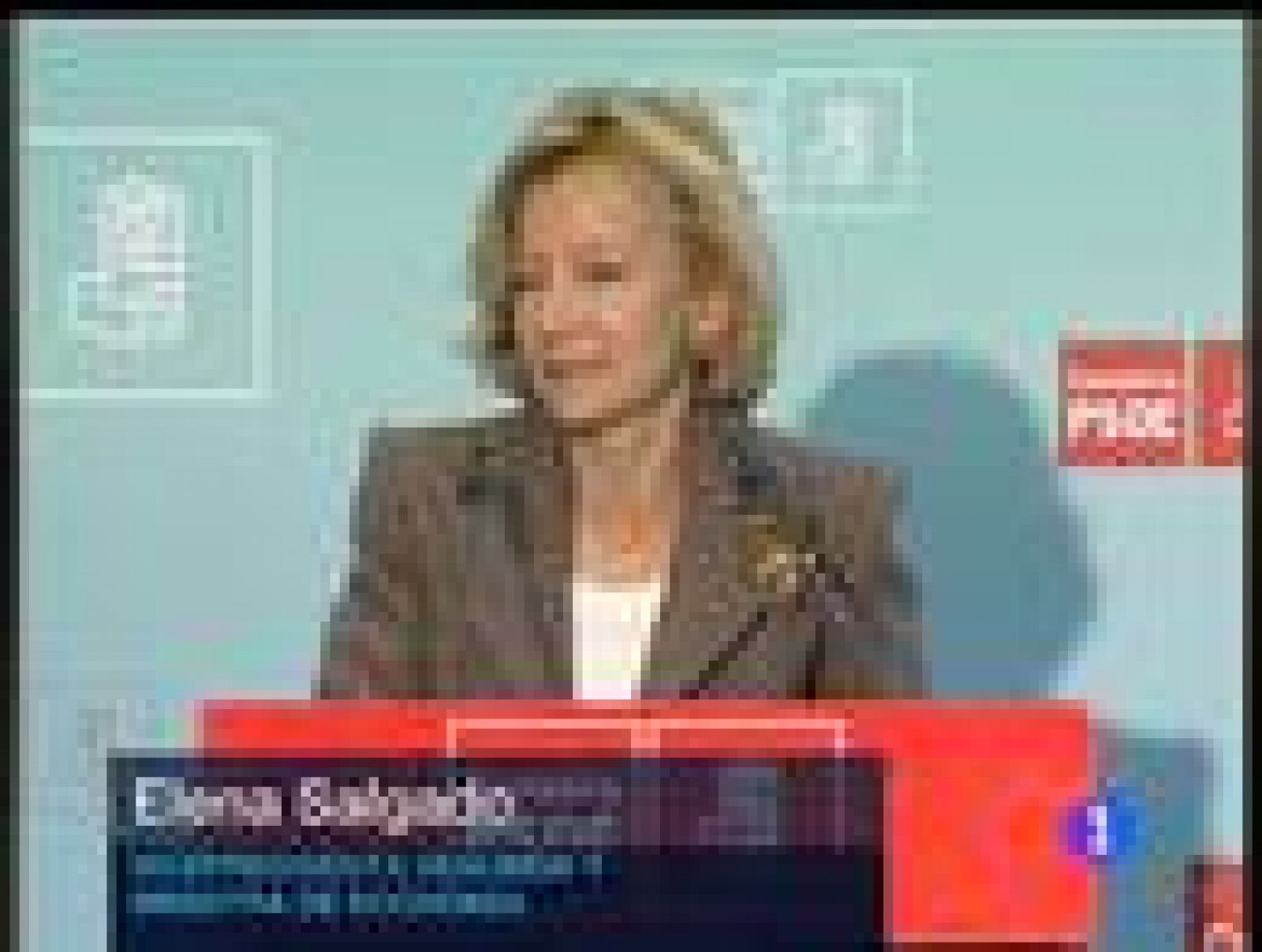 La ministra de Economía, Elena Salgado, ha afirmado hoy que la Ley de Economía Sostenible está "llena de propuestas" y no es "franquista", como afirma el PP, al que ha pedido que se sume de una manera constructiva al "diálogo con todos" en el que se basa este proyecto.
