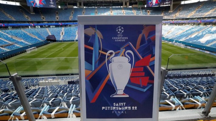 Telediario 1 - La UEFA piensa dejar a Rusia sin final de la Champions