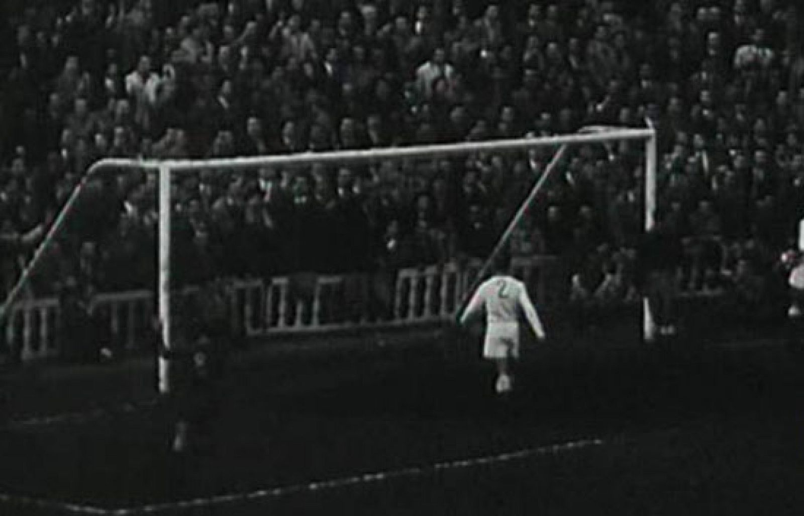 El clásico en blanco y negro | Ver