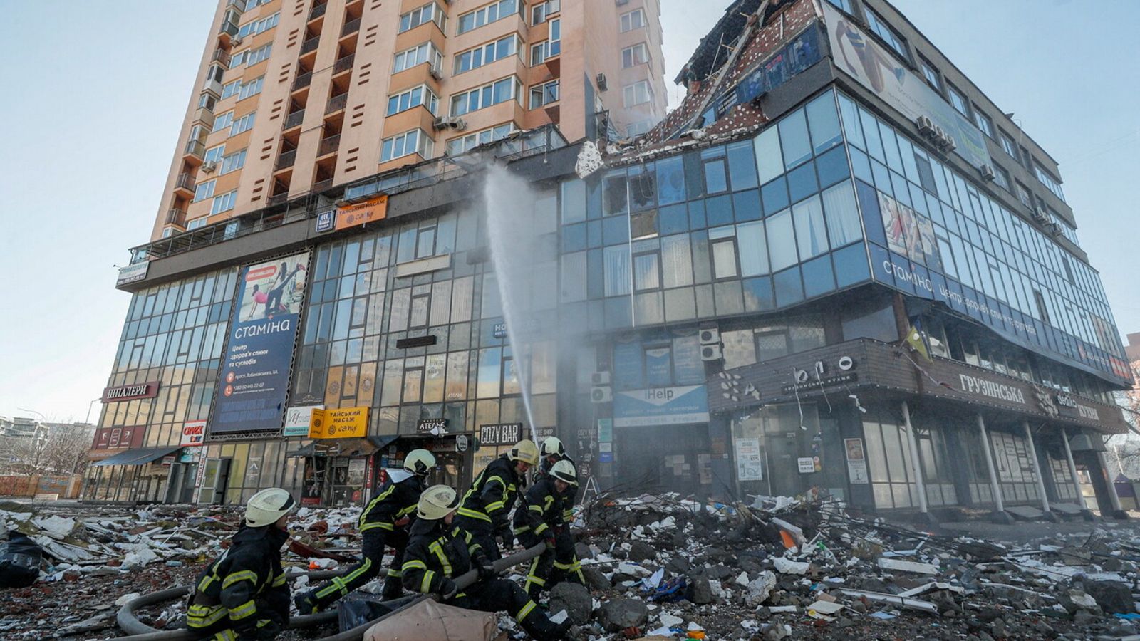 Guerra en Ucrania: El Ejército ucraniano resiste en Kiev