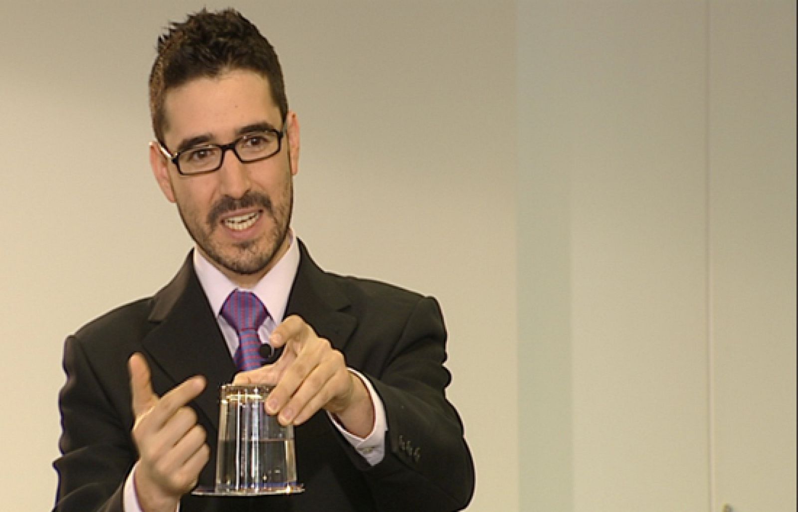 Fábrica de ideas - Invierte: Esciencia | Ver