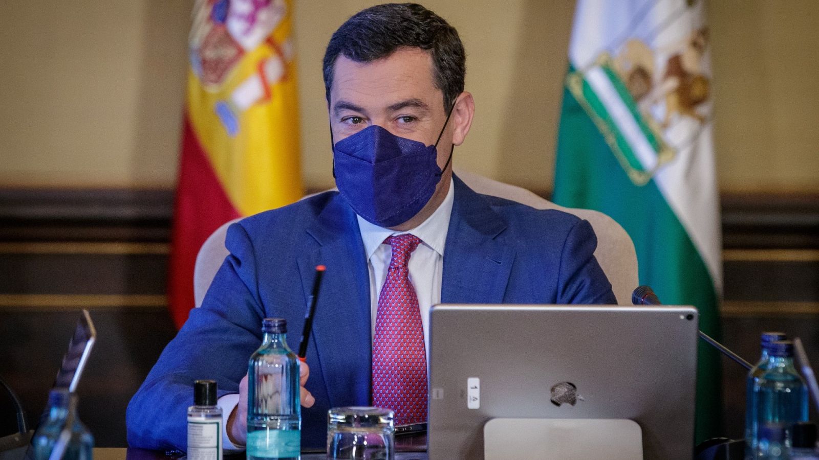 Juanma Moreno, convencido de que Feijóo dará "un paso adelante": "Él es consciente de que el partido lo necesita"