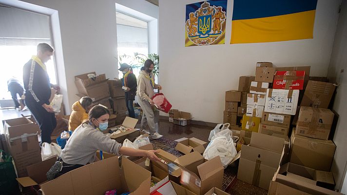 Las iniciativas para ayudar a los ucranianos se incrementan en España