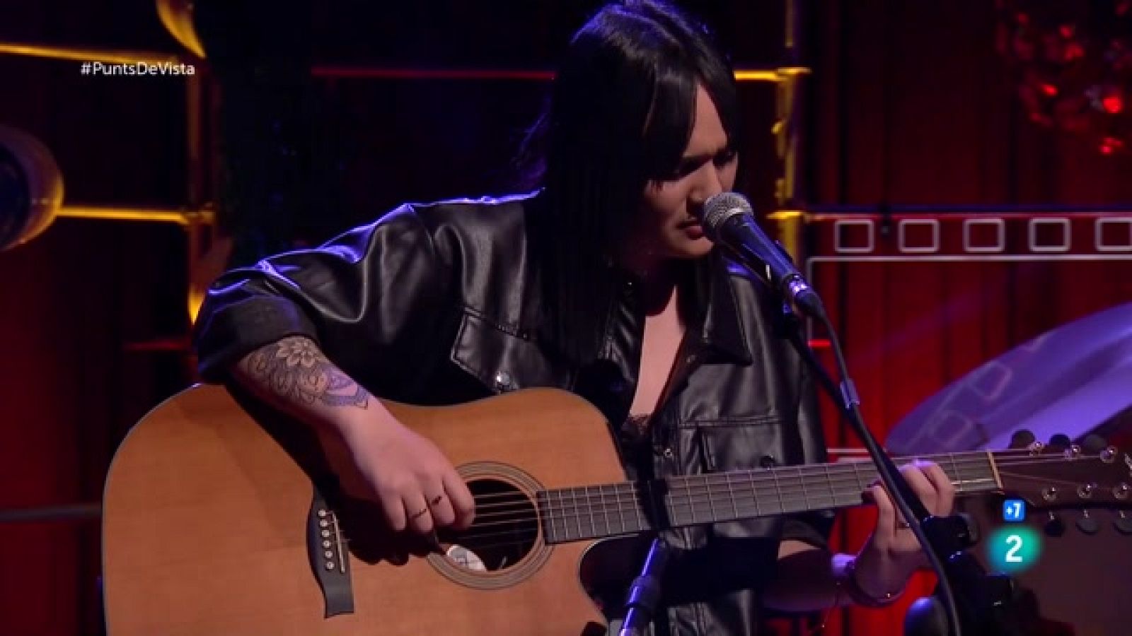 Punts de vista - Gisela Hidalgo interpreta en directe 'No puedo cambiarlo' - Veure ara