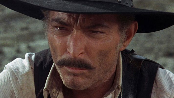 Cine de siempre - El halcón y la presa