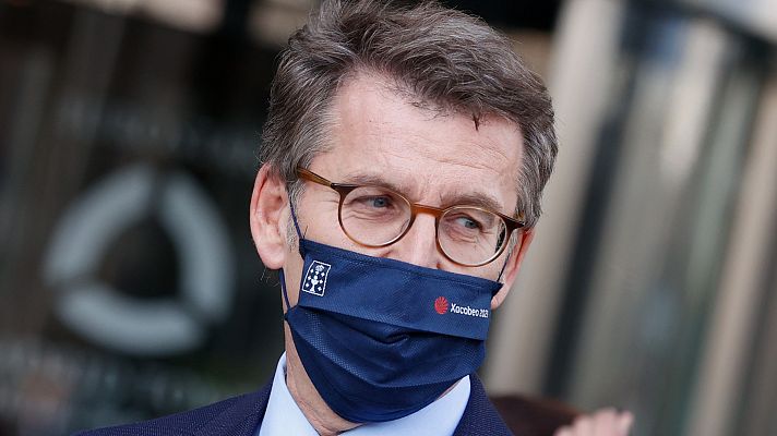 Telediario 1 - Feijóo anunciará si se postula a liderar el Partido Popular el miércoles tras reunir al PP gallego