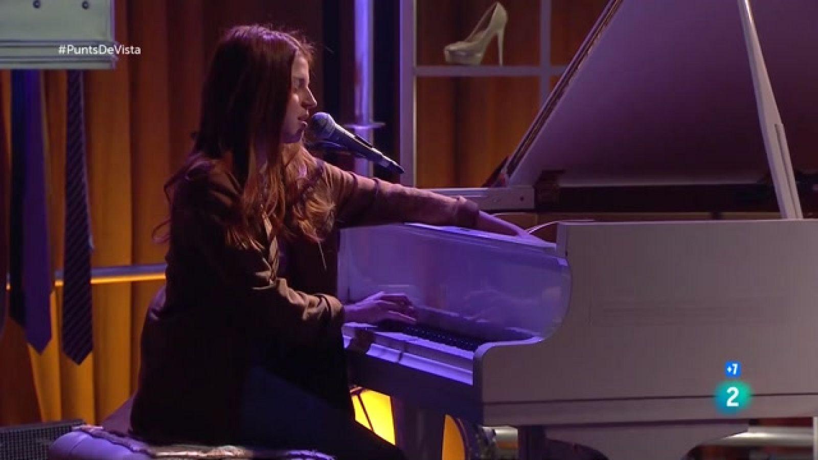 Punts de vista - Lucia Fumero Trío interpreta en directe 'La muerte despierta' - Veure ara