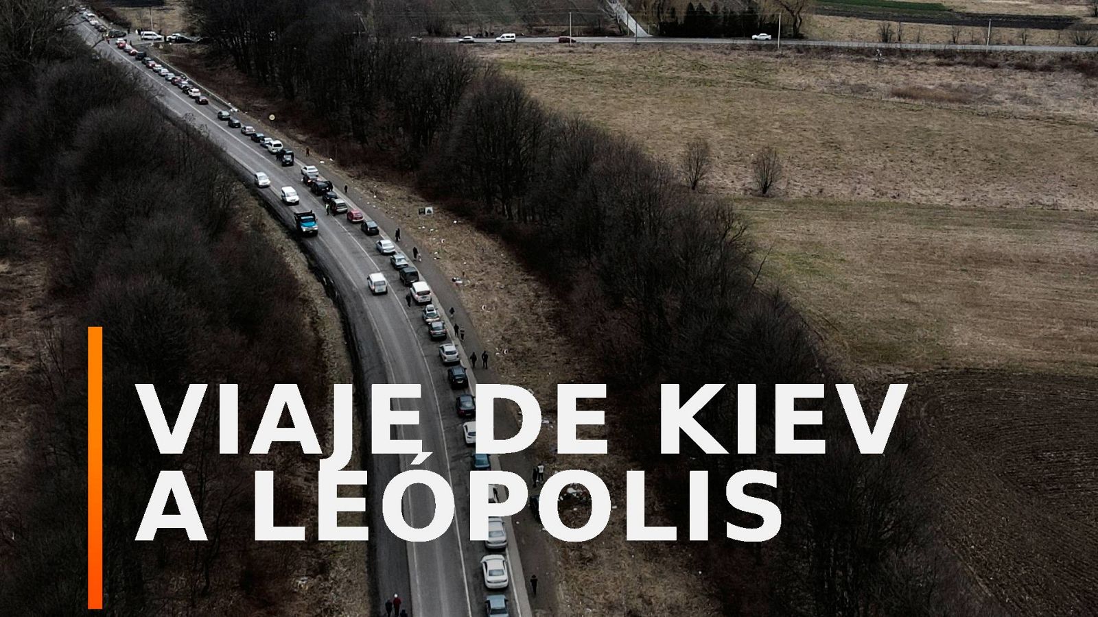 La amenaza rusa sobre Kiev fuerza la huída hacia el oeste del país - Ver ahora 