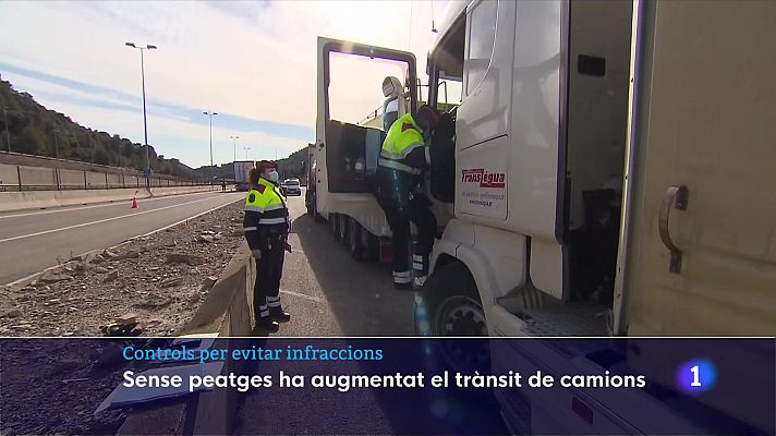 L'Informatiu - L'eliminació de peatges a autopistes incrementa la circulació en un 20 % per aquestes vies