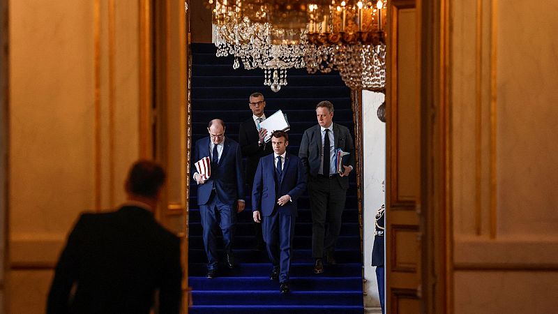 Macron advierte que "lo peor está por llegar" en Ucrania tras hablar con Putin por teléfono
