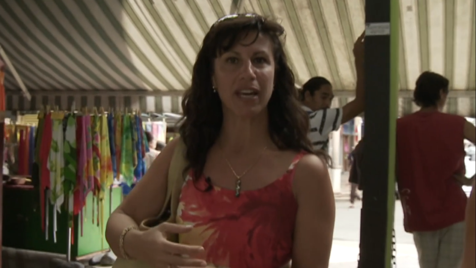 Españoles en el mundo - Polinesia | Ver