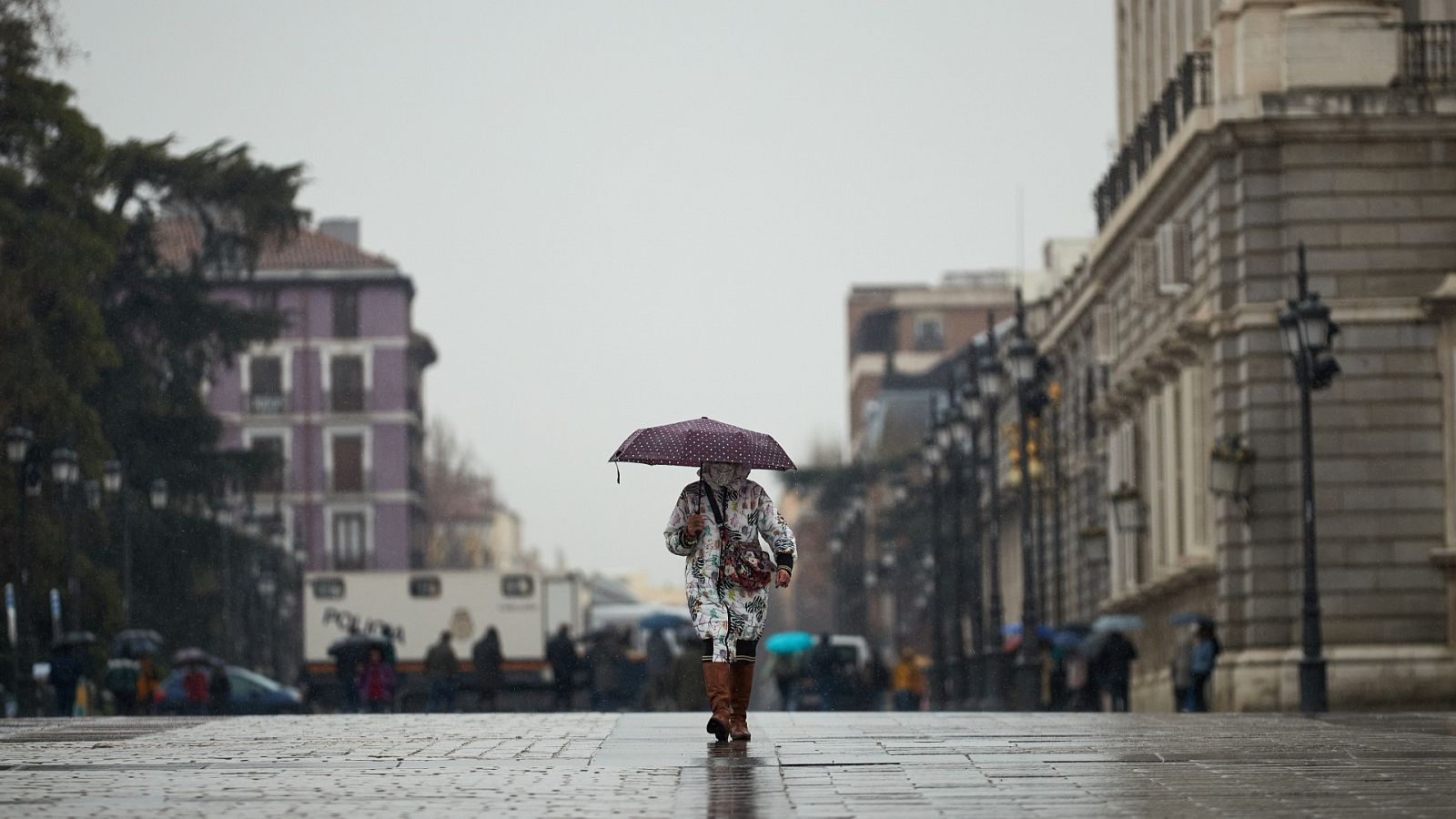 Lluvia fuerte en Valencia y nieve en sistemas montañosos