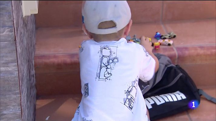 Telecanarias - Familias ucranianas en Canarias