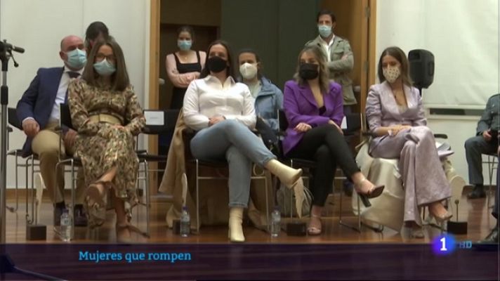 Premios "Mujeres que rompen"