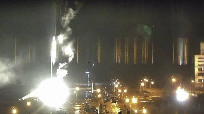 Telediario 1 - Rusia toma la central nuclear de Zaporiyia