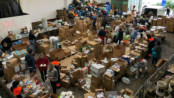 Los camiones con ayuda desde España parten rumbo a Ucrania