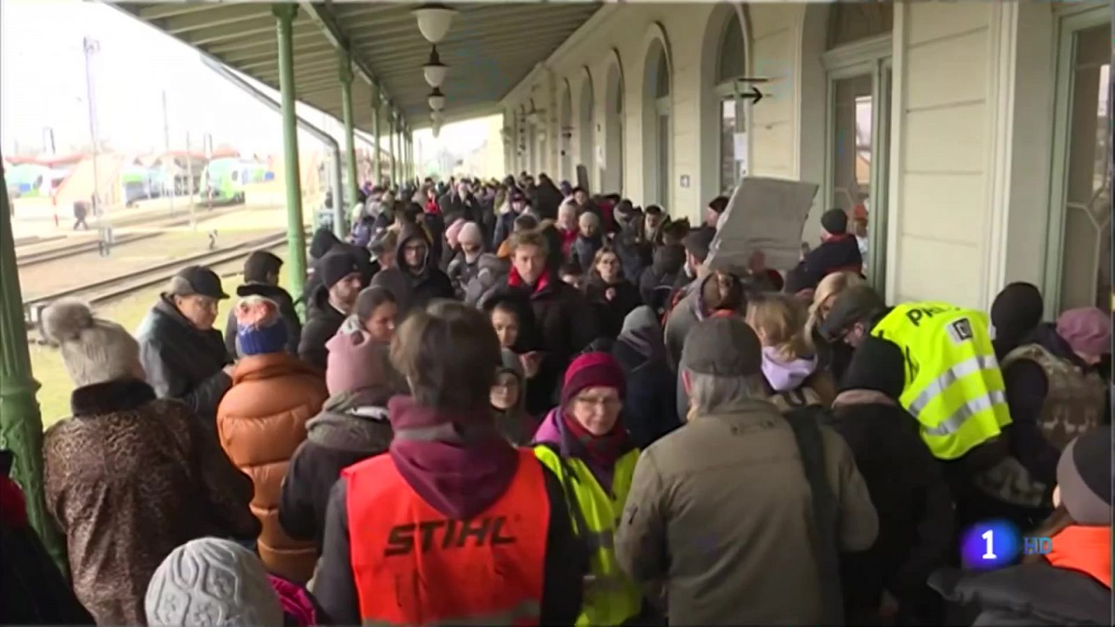 Extremadura prepara la acogida de refugiados de Ucrania - RTVE.es