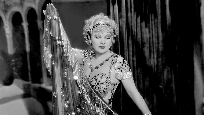 Mae West, una rubia peligrosa