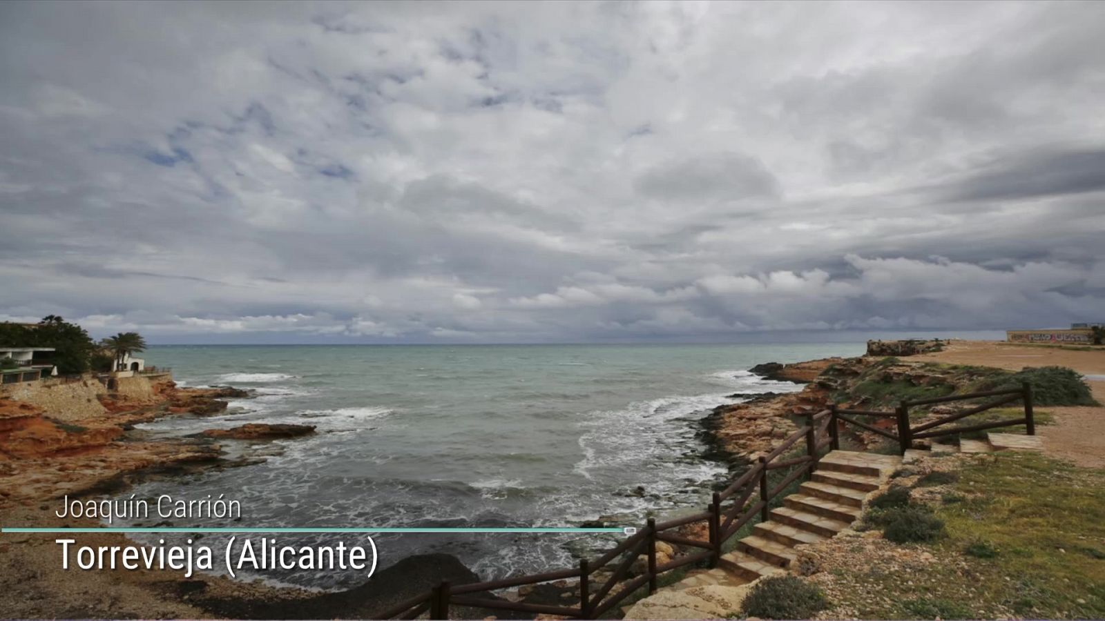 Nieve en Pirineo de Girona y Prepirineo de Barcelona. Heladas en la cordillera Cantábrica, zona de Sanabria y sistema Central - ver ahora