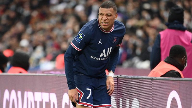 Kylian Mbappé, duda para enfrentarse al Real Madrid por un golpe en el pie